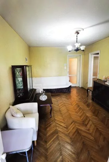 Ferdinand, Obor, et. 3, bl. reabilitat,